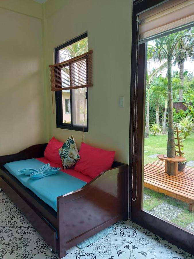 Happy'S Homestay Manoc-Manoc Exterior photo
