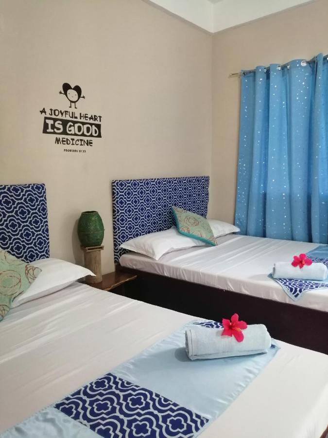 Happy'S Homestay Manoc-Manoc Exterior photo